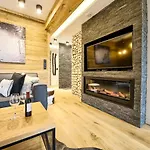 Visitzakopane - Tatra Apartamento *